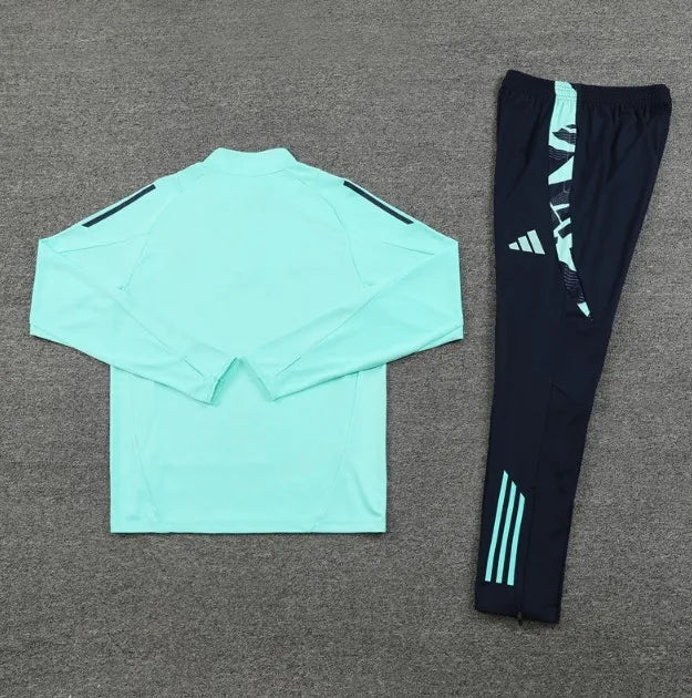 Chándal verde con cremallera 1/4 del Real Madrid 2024/2025