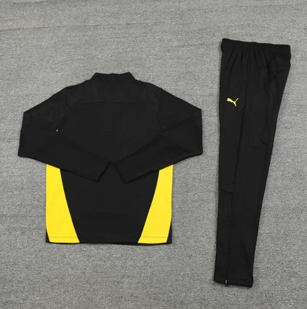 طقم رياضي أسود بسحاب ربعي لفريق دورتموند لموسم 2024/2025