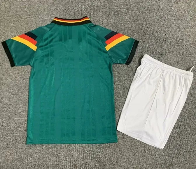 Conjunto retro de visitante de Alemania 1992 para niños