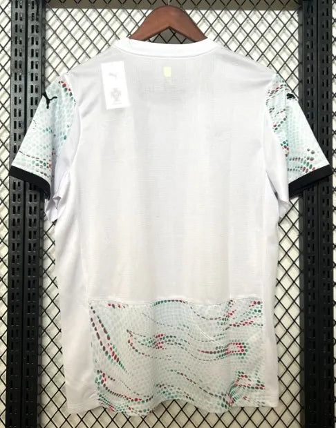 البرتغال 2025 خارج أرضها