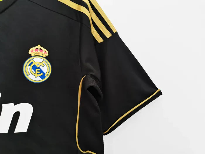 Retro de visitante del Real Madrid 2011/2012