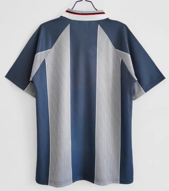 Retro de visitante de Inglaterra 1996
