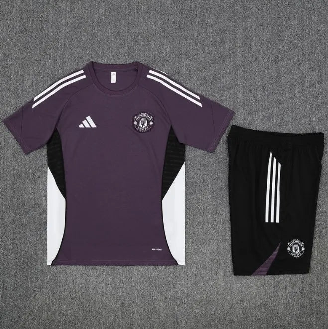 Manchester United 2025/2026 Short Sleeve/Shorts Tracksuit Purple