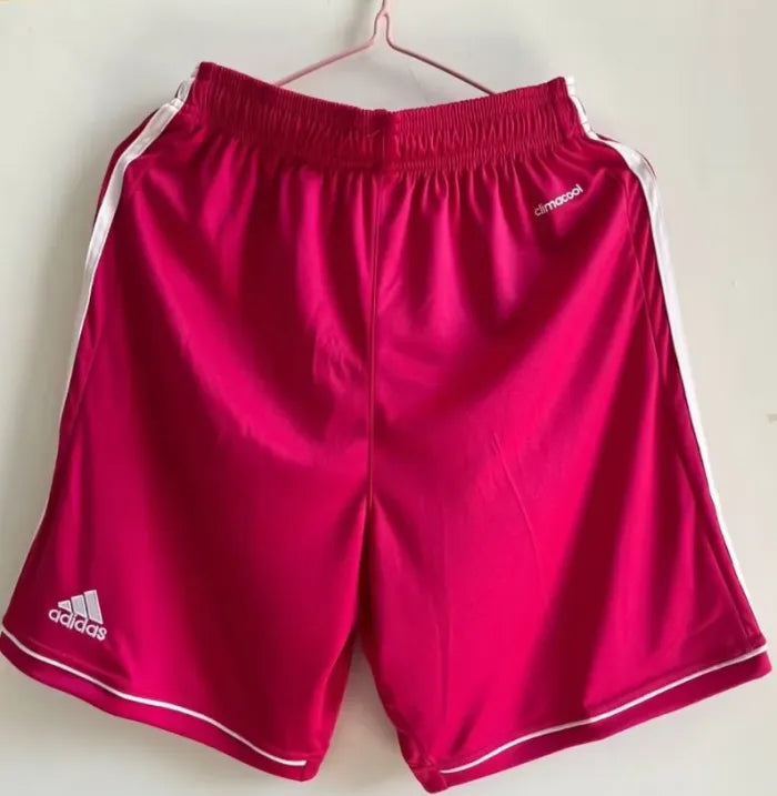 Pantalón corto visitante del Real Madrid 2014/2015