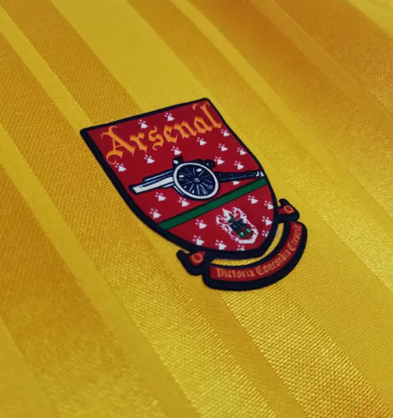 Retro de visitante del Arsenal 1993/1995