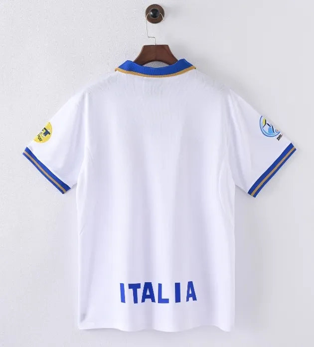 Retro de visitante de Italia 1996
