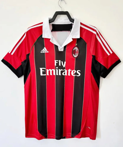 Retro local del AC Milan 2012/2013