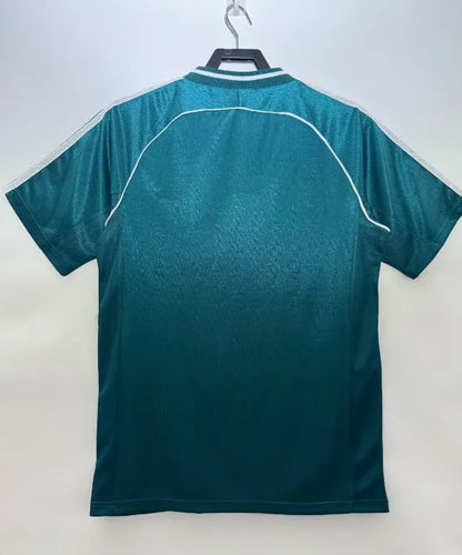 Retro de visitante de Alemania 1998