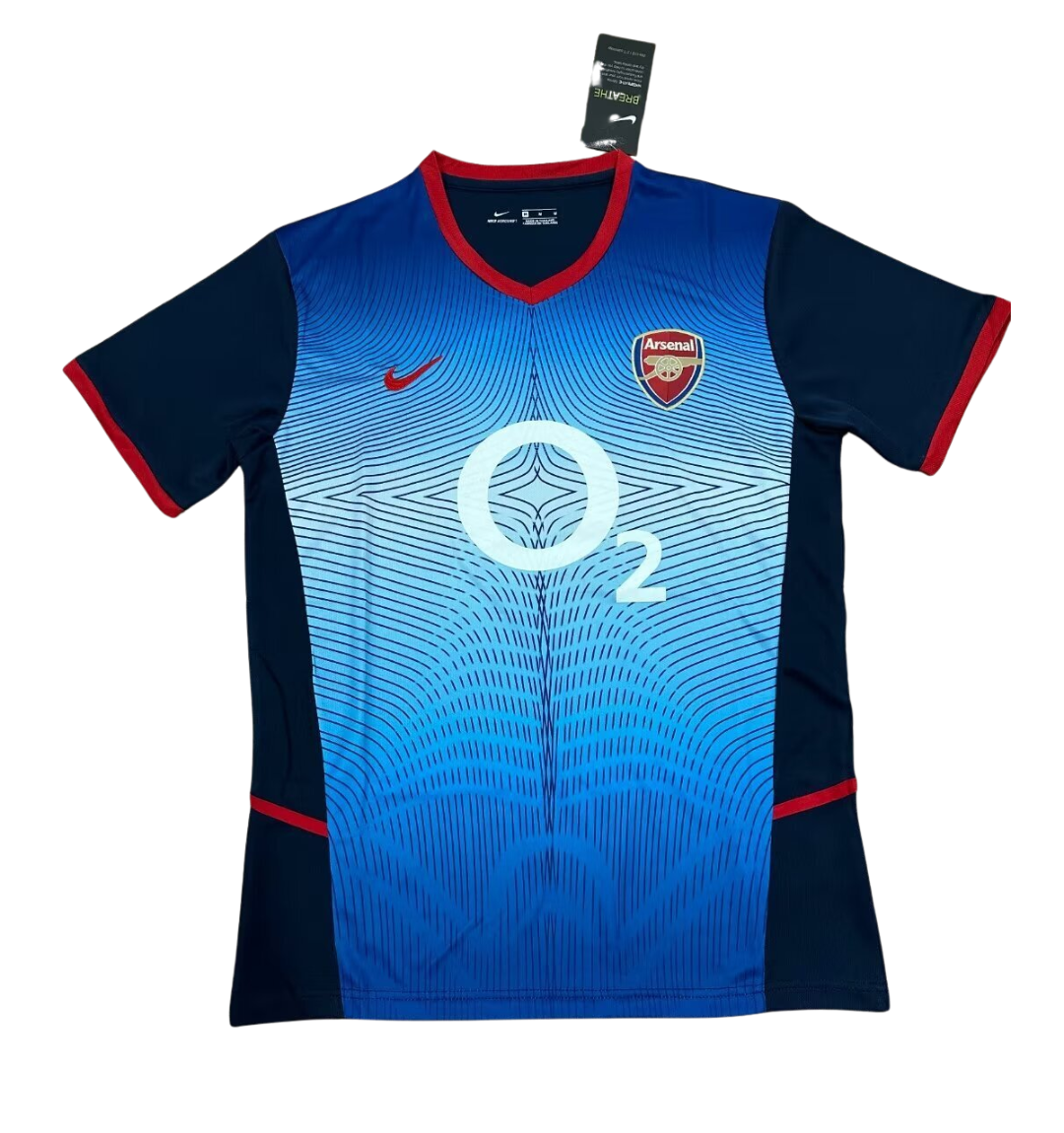 Retro de visitante del Arsenal 2002/2003