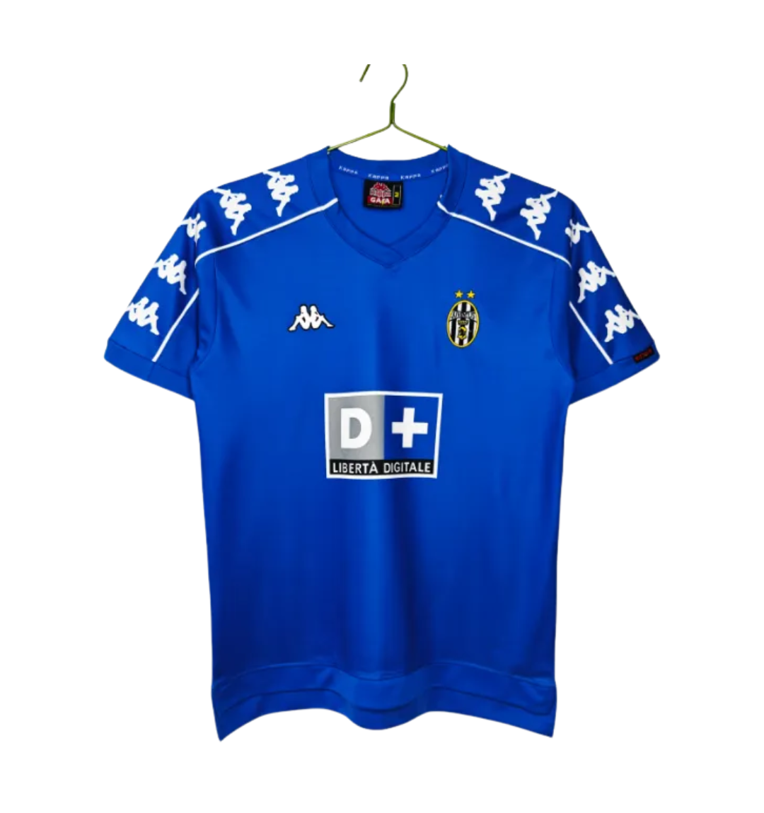 Retro local del AC Milan 2004/2005