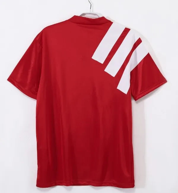 ليفربول 1992/1993 هوم ريترو