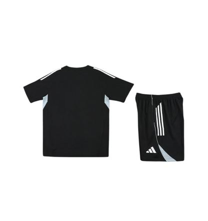 Chándal negro de manga corta y pantalones cortos de Alemania 2024