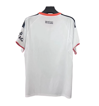 Frankfurt 2025/2026 Visitante