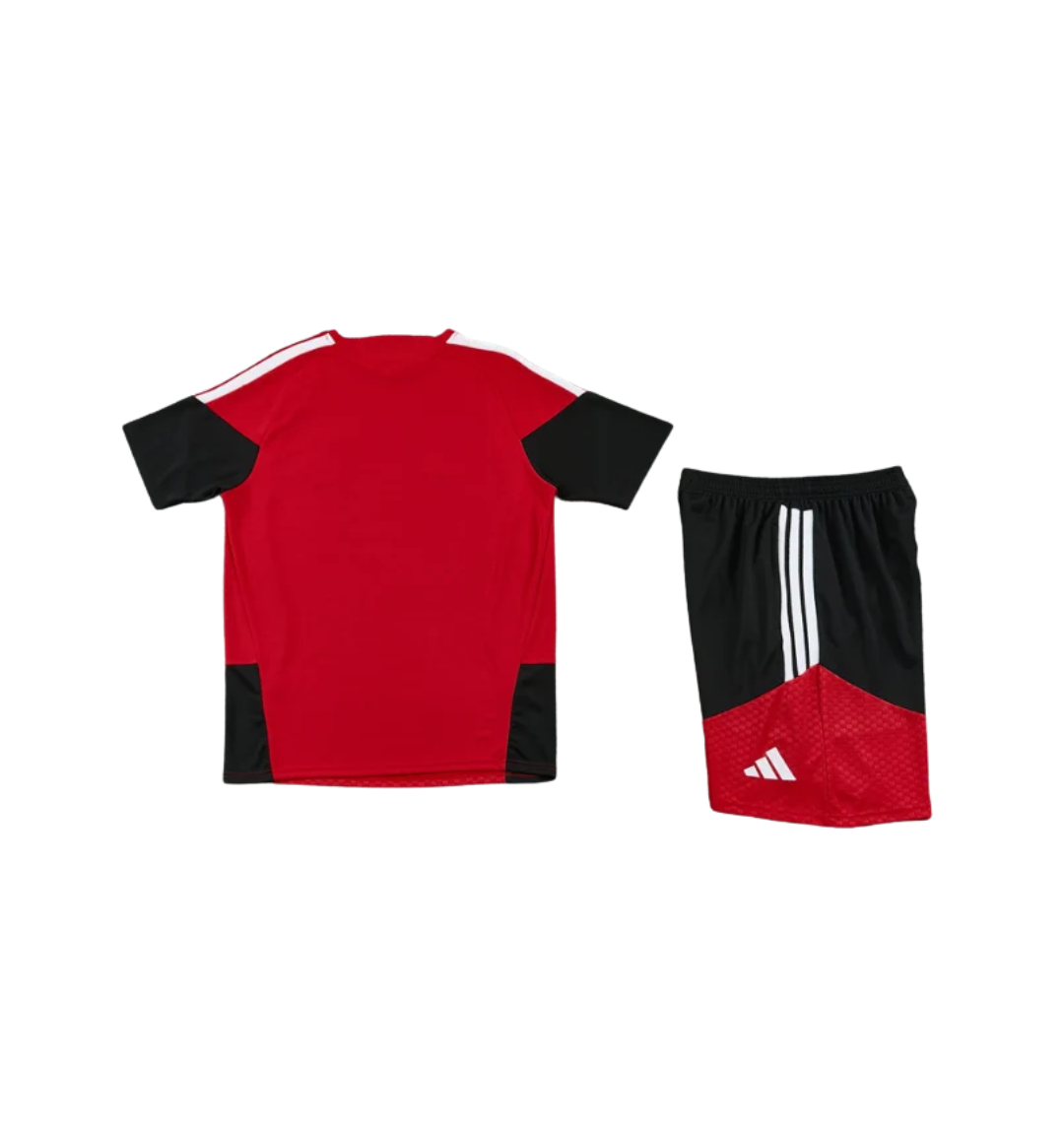 Chándal negro de manga corta y pantalones cortos de Alemania 2024