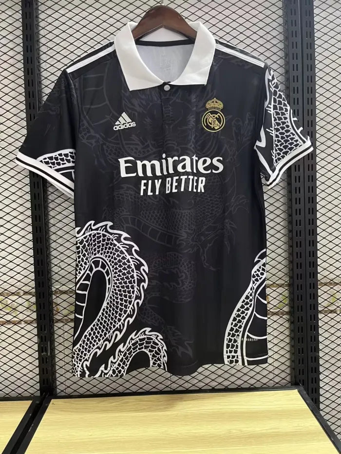 Concepto Negro del Real Madrid 2022/2023