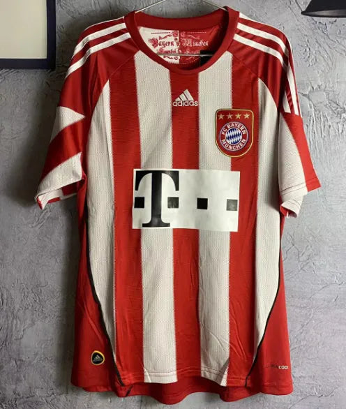 Retro local del Bayern Múnich 2010/2011