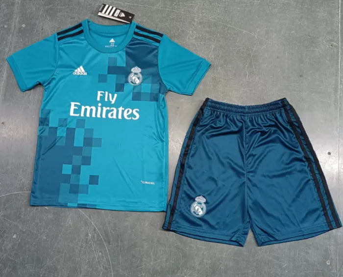 Tercera equipación infantil del Real Madrid 2017/2018