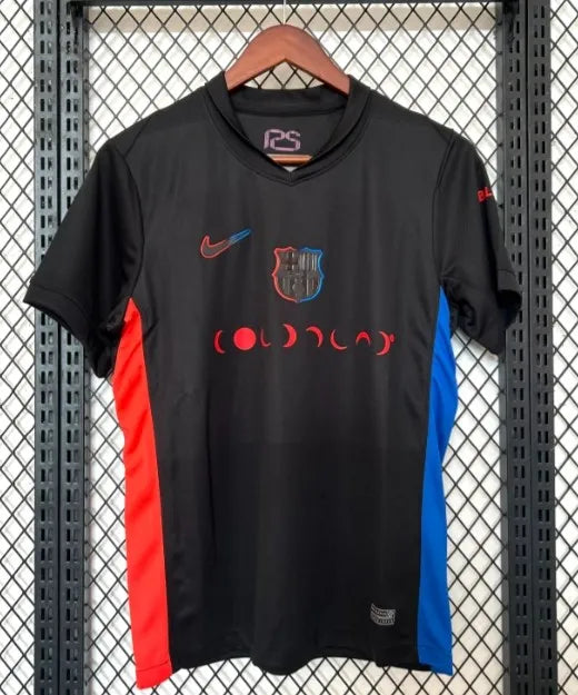 طقم برشلونة الاحتياطي الخاص لموسم 2024/2025