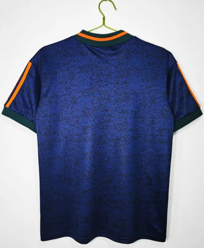 Retro de visitante del Newcastle United 1997/1998