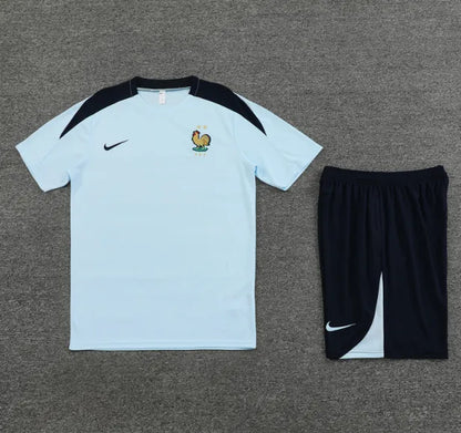 Chándal de manga corta/pantalones cortos Francia 2024 azul claro