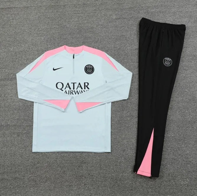 طقم رياضي رمادي/وردي بسحاب ربعي من باريس سان جيرمان لموسم 2024/2025
