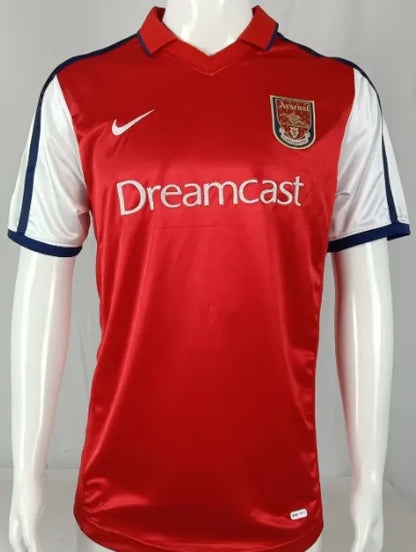 Retro local del Arsenal 2000/2001