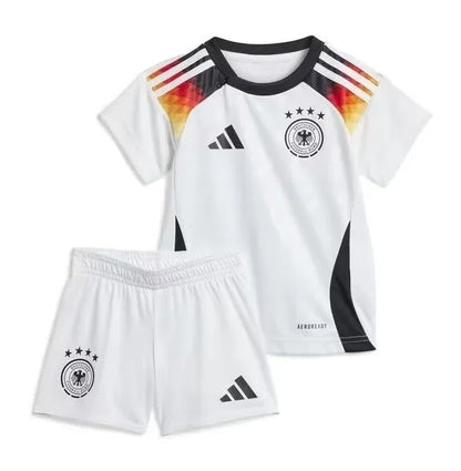Conjunto local de Alemania 2024 (adultos y niños)