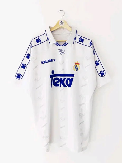طقم ريال مدريد الأساسي لموسم 1994/1996 (نسخة كلاسيكية)