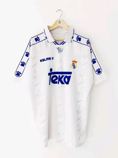 طقم ريال مدريد الأساسي لموسم 1994/1996 (نسخة كلاسيكية)
