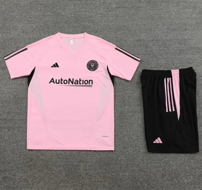 Chándal rosa de manga corta y pantalones cortos del Inter Miami 2023