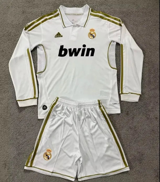 Conjunto retro de manga larga para niños del Real Madrid 2011/2012