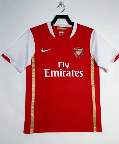 Retro local del Arsenal 2006/2007
