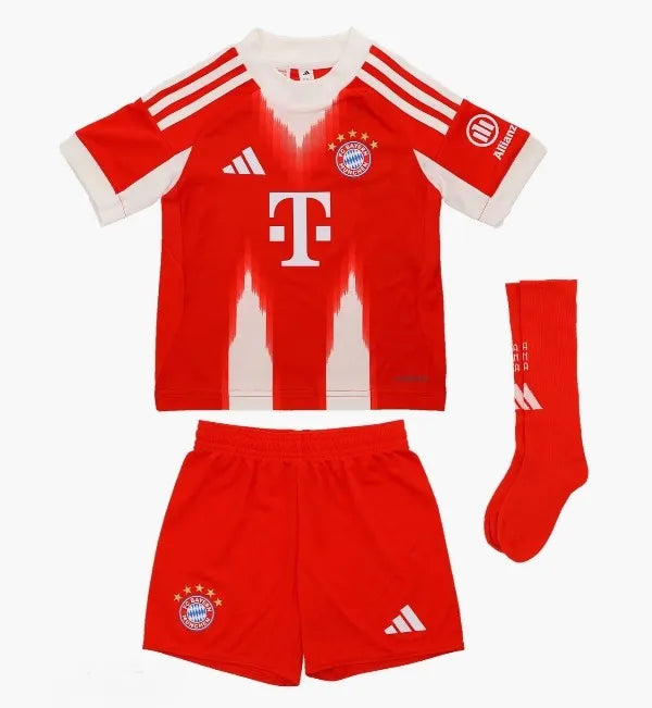Conjunto local del Bayern Múnich 2025/2026 (adultos y niños)