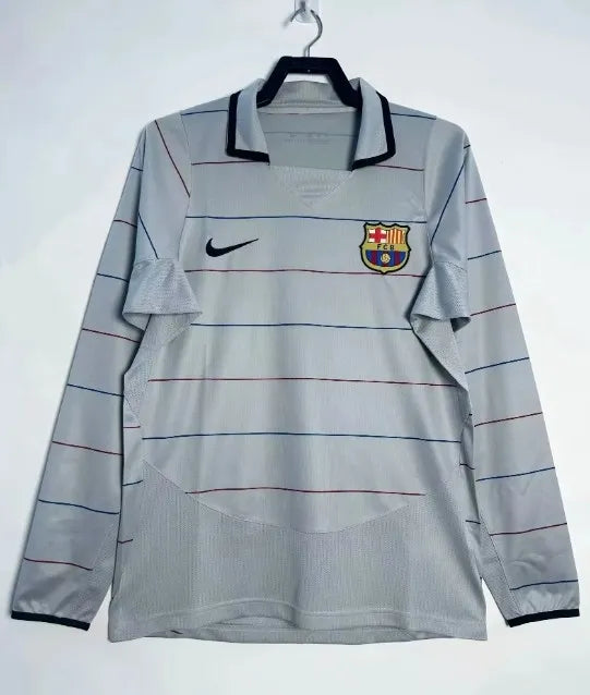 قميص برشلونة الاحتياطي ذو الأكمام الطويلة لموسم 2003/2004