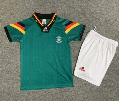 Conjunto retro de visitante de Alemania 1992 para niños