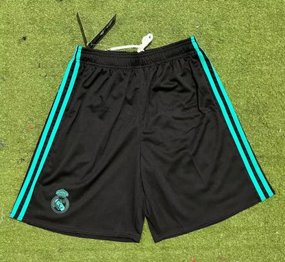 Pantalón corto visitante del Real Madrid 2017/2018