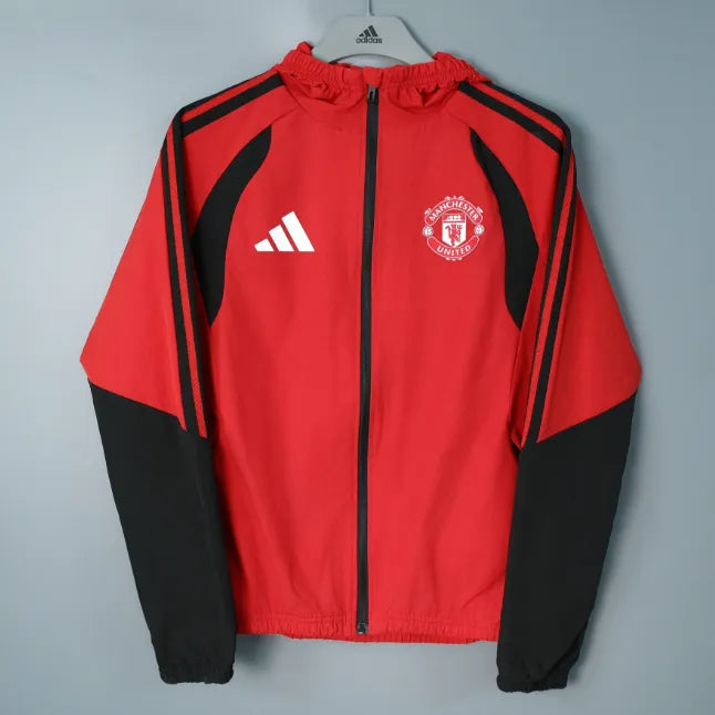 Cortavientos negro del Manchester United 2024/2025