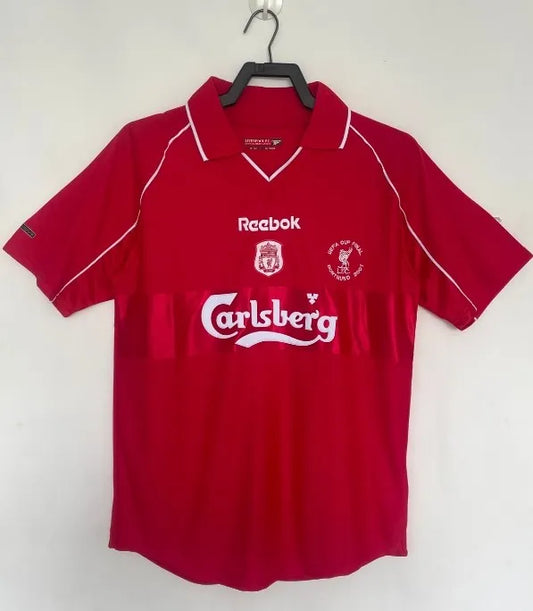 ليفربول 2000/2001 هوم ريترو