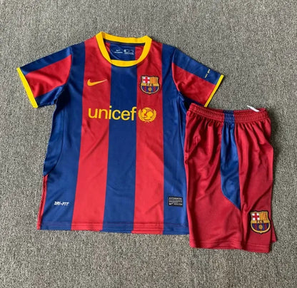 Conjunto retro local del Barcelona 2010/2011 para niños
