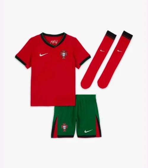 Conjunto local de Portugal 2024 (adultos y niños)