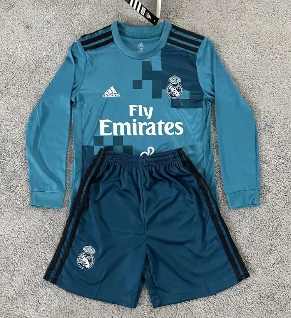 Conjunto de manga larga para niños de la tercera equipación del Real Madrid 2017/2018