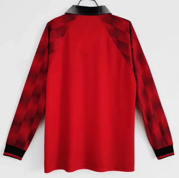 Camiseta retro de manga larga del Manchester United 1996/1997