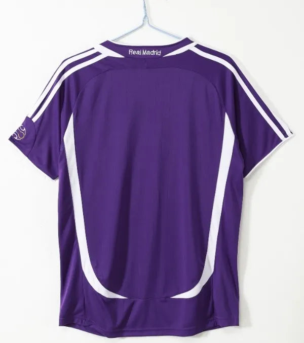 Retro de visitante del Real Madrid 2006/2007