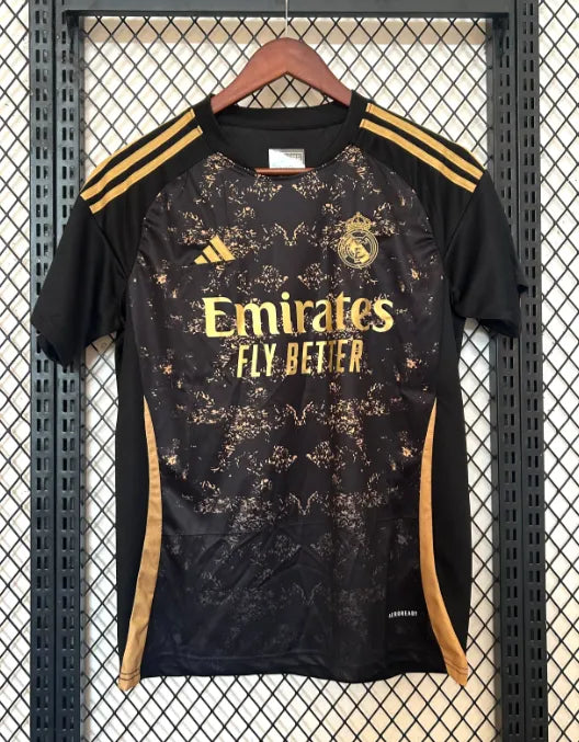 Real Madrid 2024/2025 Concept Gold
